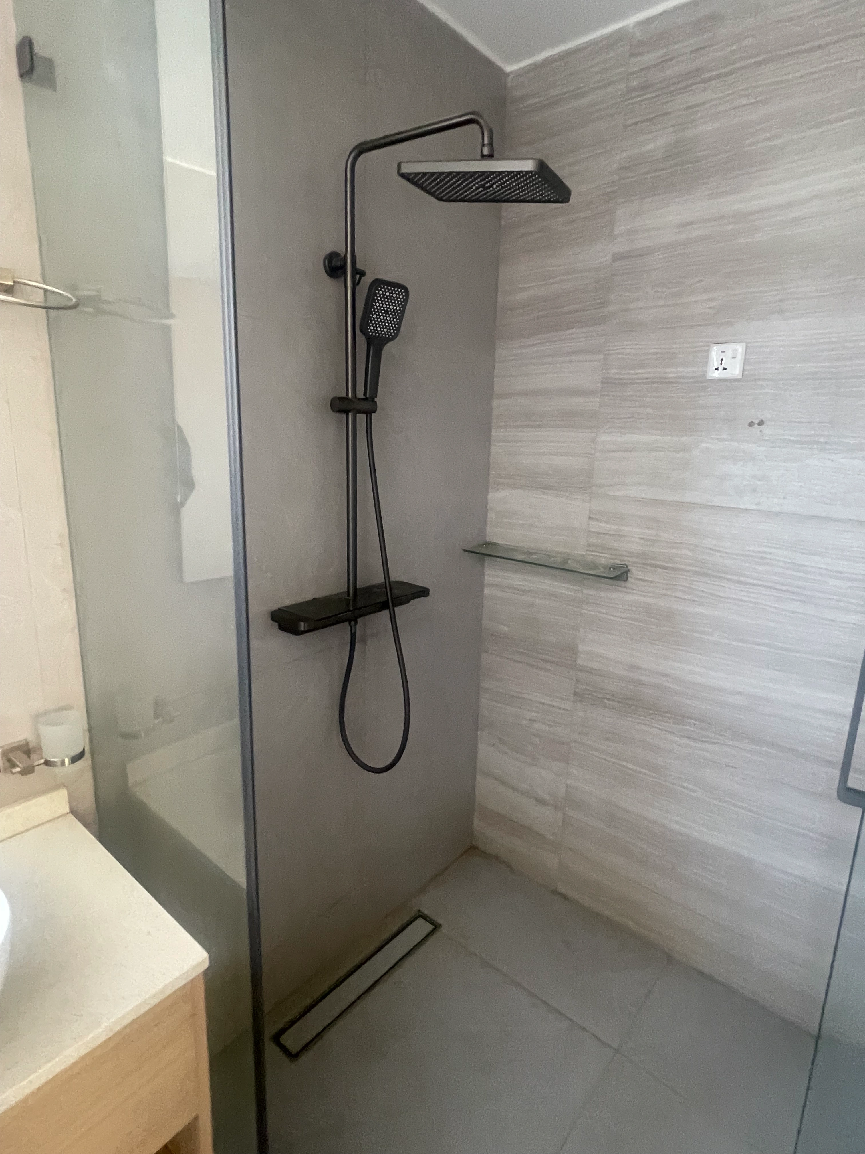 Cần bán căn hộ cao cấp tại Singapore