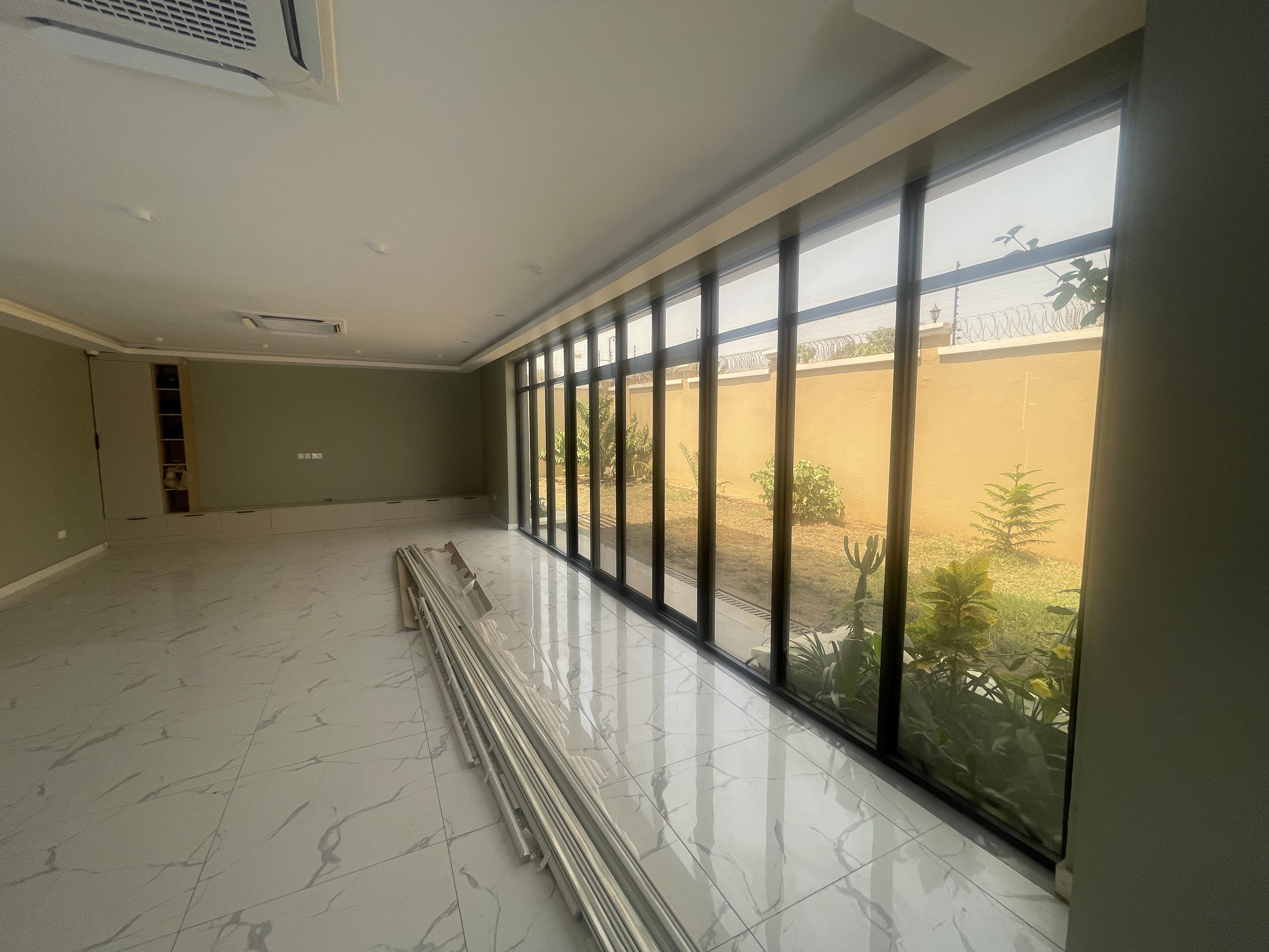 Cần bán căn hộ cao cấp tại Singapore